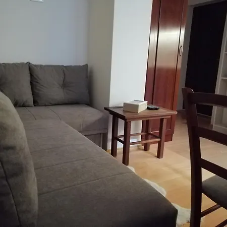 Lavina Apartment